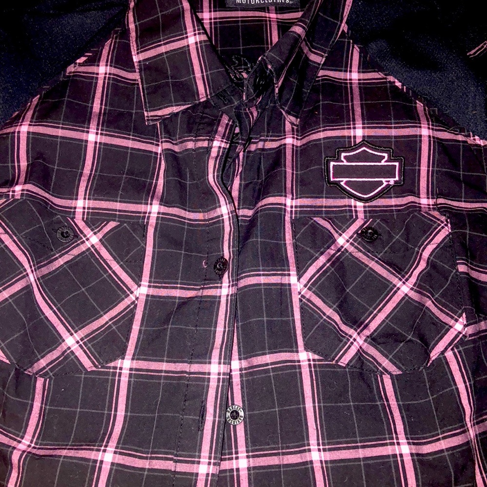 Woman’s shirt